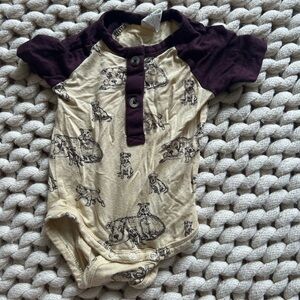 Kate Quinn 0-3m pitbull short sleeve onesie